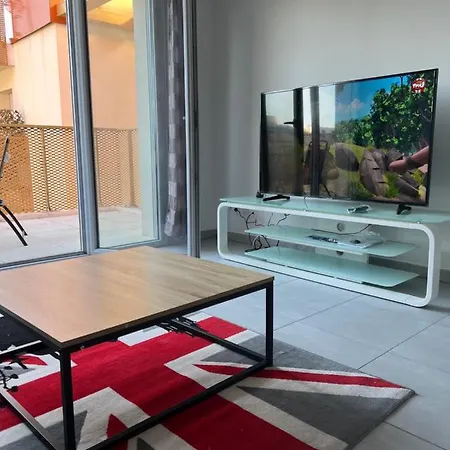 Apartment Neuve Le K 10 Mn Gare, Parking , Tram