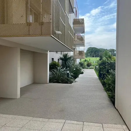 Neuve Le K 10 Mn Gare, Parking , Tram Apartment