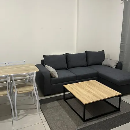 Neuve Le K 10 Mn Gare, Parking , Tram Apartment Montpellier